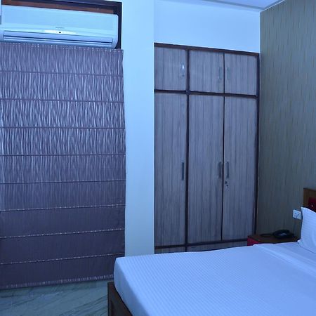 Hotel Royal International นิวเดลี ภายนอก รูปภาพ